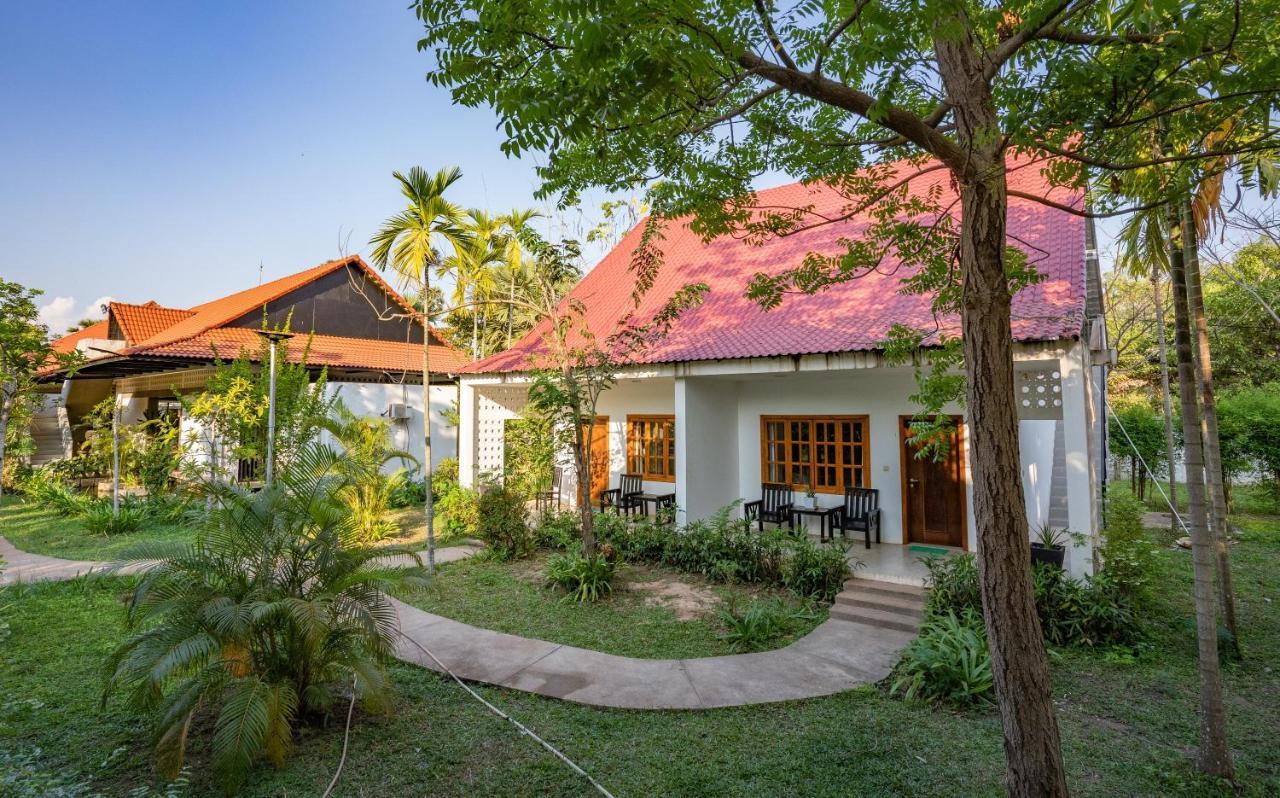 Amazing Smile Angkor Resort Сиемрип Экстерьер фото