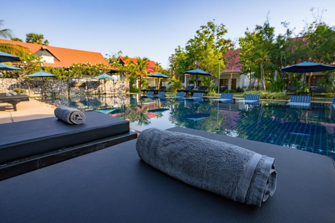 Amazing Smile Angkor Resort Сиемрип Экстерьер фото